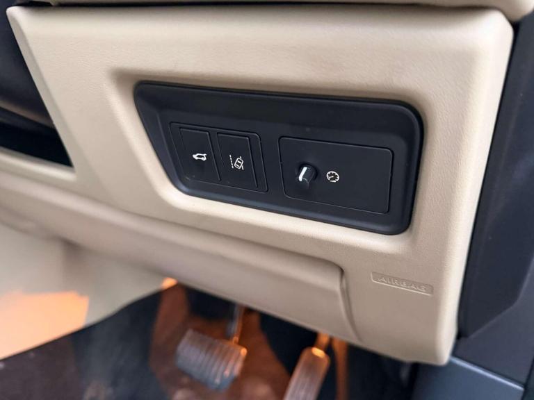 2016 Land Rover Discovery Sport 2.0 TD4 180 HSE 5dr Auto ESTATE DIESEL Automatic