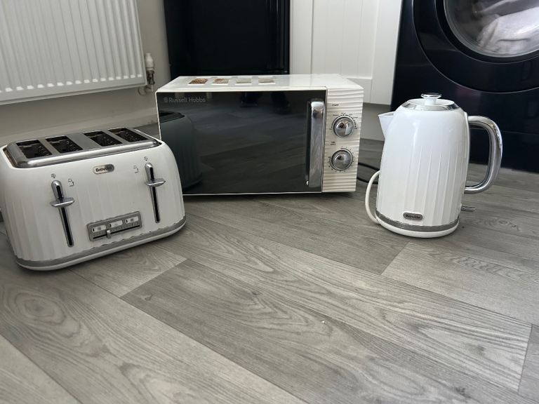 Kettle- toaster and microwave 