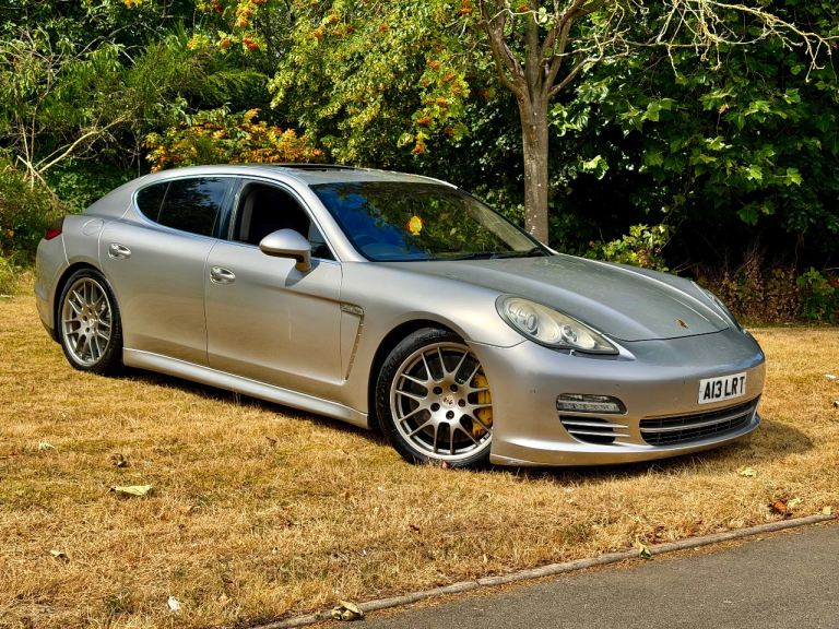 PORSCHE PANAMERA 4.8 TURBO S