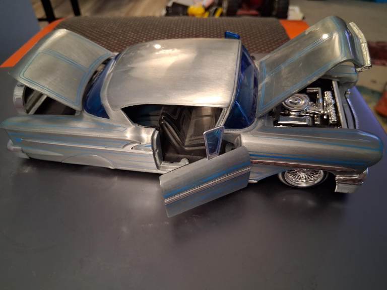 Diecast Classic Car Model with Opening Parts