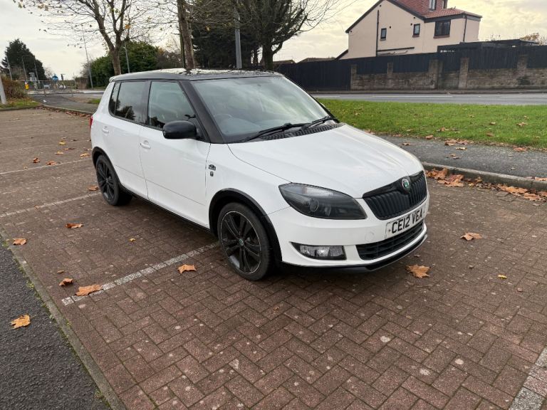 Skoda, FABIA, Hatchback, 2012, Manual, 1198 (cc), 5 doors