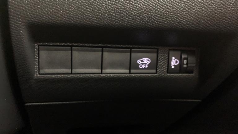 2024 Peugeot 2008 1.2 PureTech 130 Allure 5dr HATCHBACK PETROL Manual