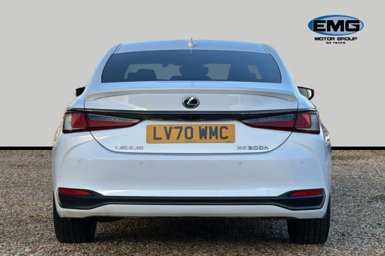  Lexus Es 2.5 300h F Sport Saloon 4dr Petrol Hybrid E CVT Euro 6 s/s 218 Ps
