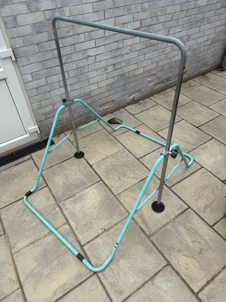 Adjustable Gymnastics Bar