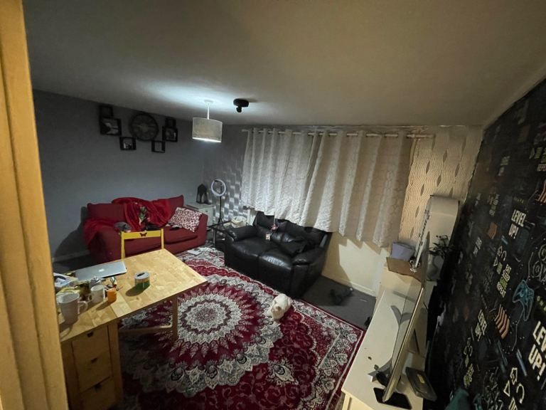 One bedroom  flat for swap 