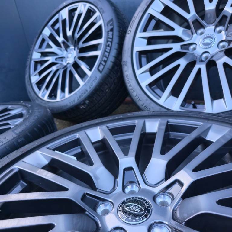Range Rover 23" 1084 Alloy wheels SV Genuine SVO L460 L461 NEW