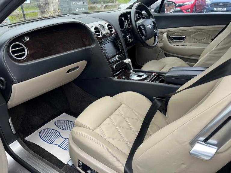 2006 Bentley Continental 6.0 W12 2dr Auto Stunning Fresh Leather Upholstery 73,000 COUPE Petrol A...