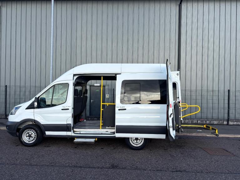 2019 (19) FORD TRANSIT 330 2.0 TDCI 130 DISABLED MINIBUS MOBILITY BUS COACH L2