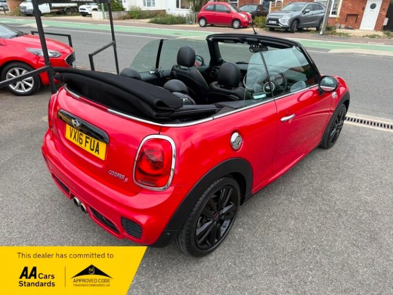 2016 MINI Mini COOPER 2.0 S Convertible Red