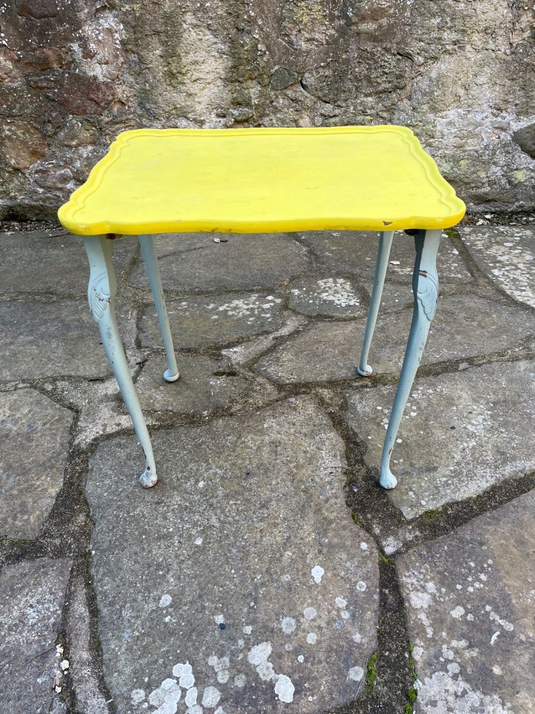 Wooden Coffee table in yellow and marl grey. 