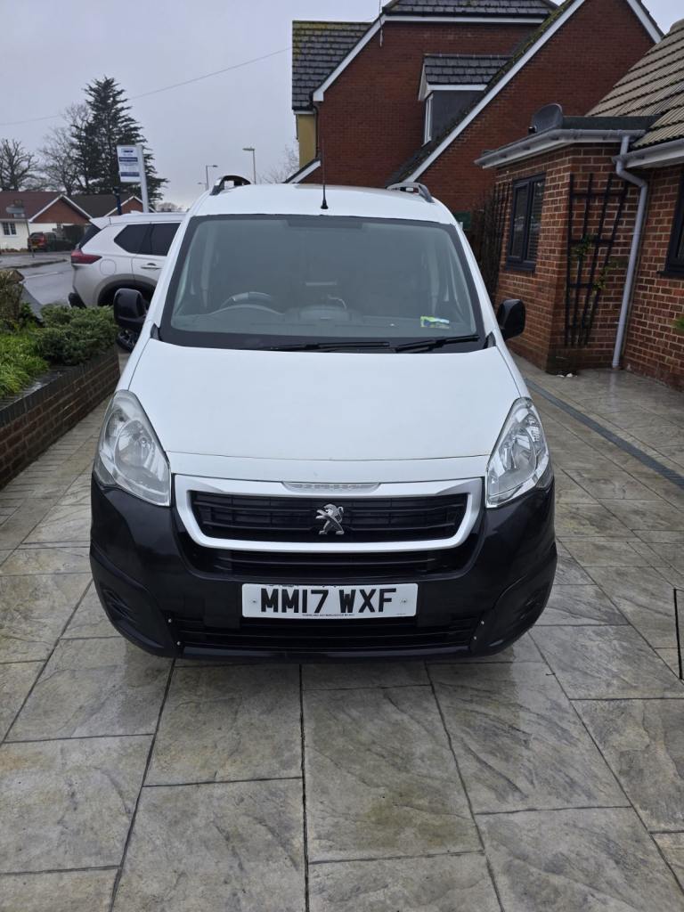 Peugeot, PARTNER, Panel Van, 2017, Manual, 1560 (cc)