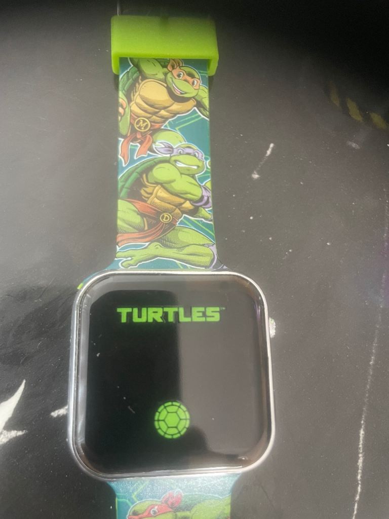Teenage Mutant Hero Turtles Watch feat original turtles