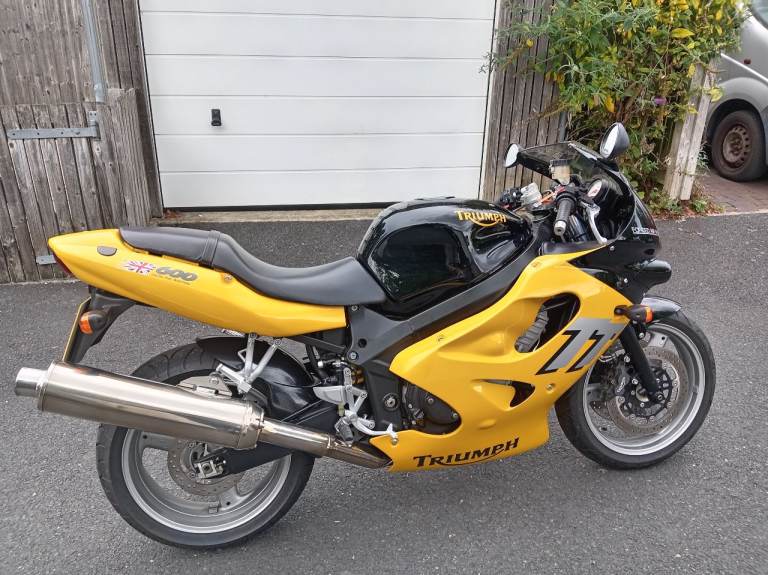 Triumph tt600 2001 