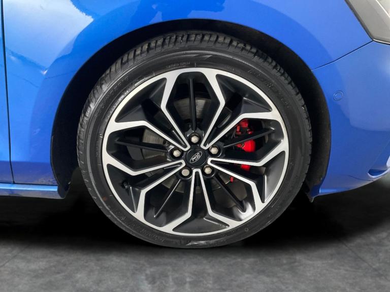 2019 Ford Focus 2.0 EcoBlue ST-Line X Estate 5dr Diesel Auto Euro 6 (s/s) (150 ps) - REVERS Estat...