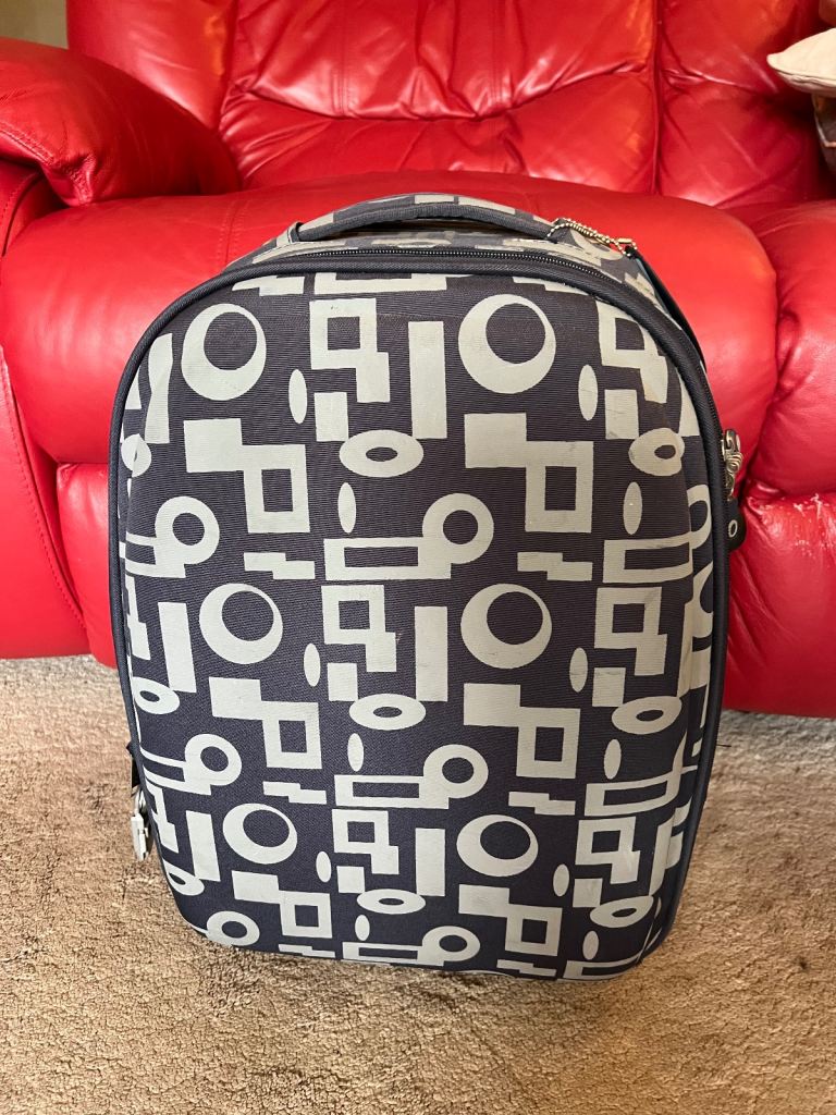 Blue Geometric Patterned Expanding Pull Along Suitcase VGC