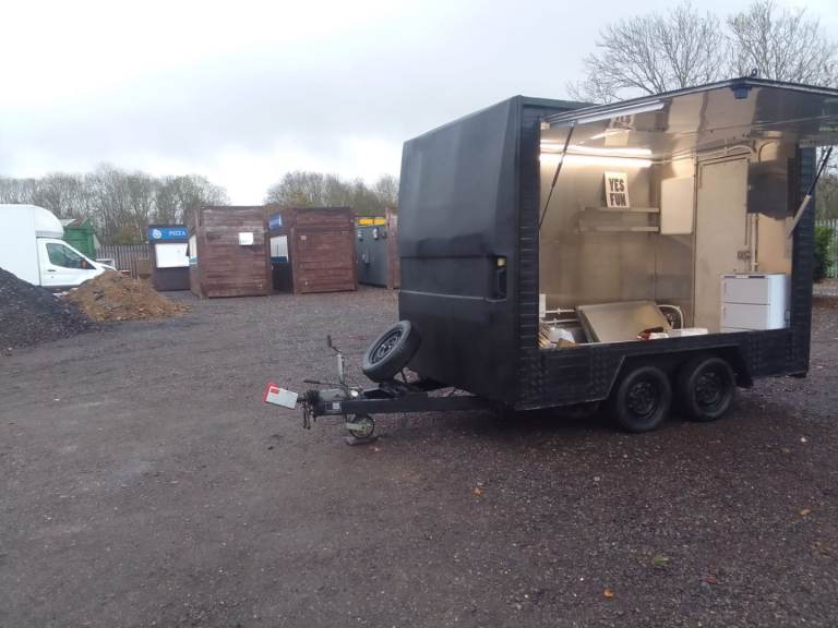 Catering trailer burger van mobile kitchen horsebox food truck equipment 
