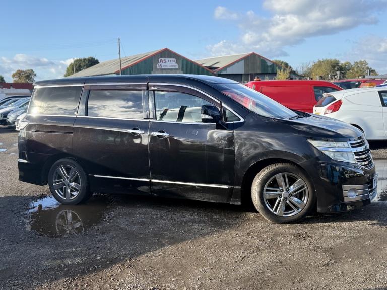 NISSAN ELGRAND 7 Seater 2024