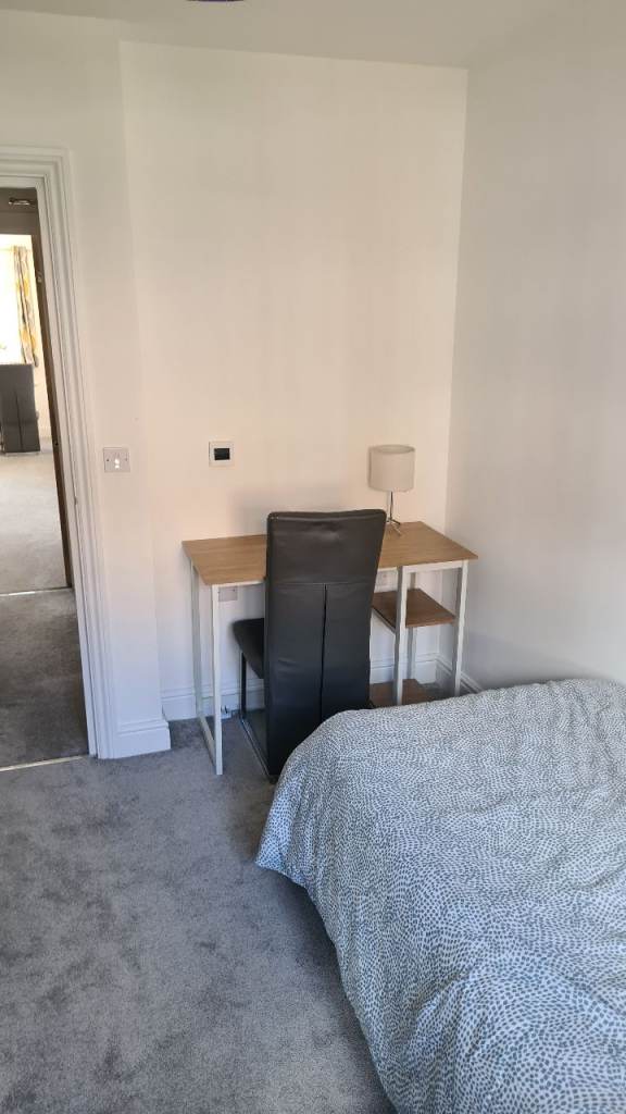 A single bedroom for rent