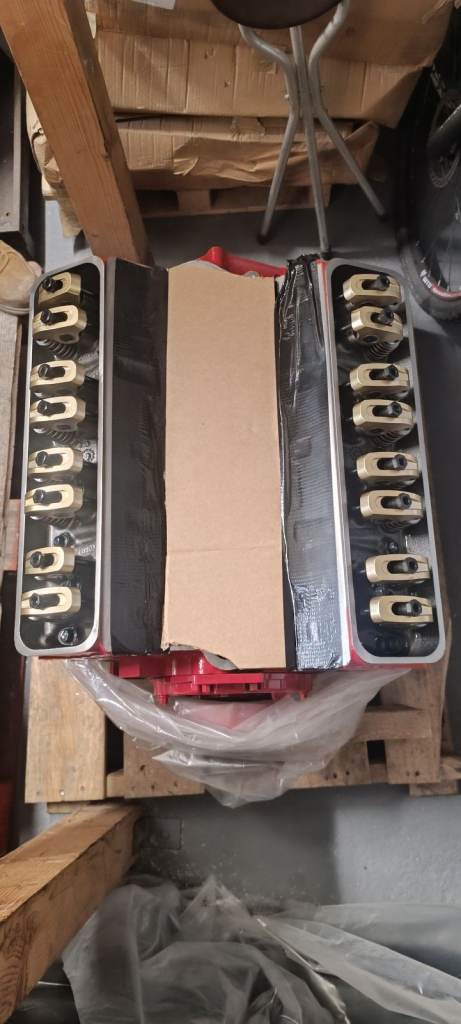 Volvo Penta Marine long block 5.7L