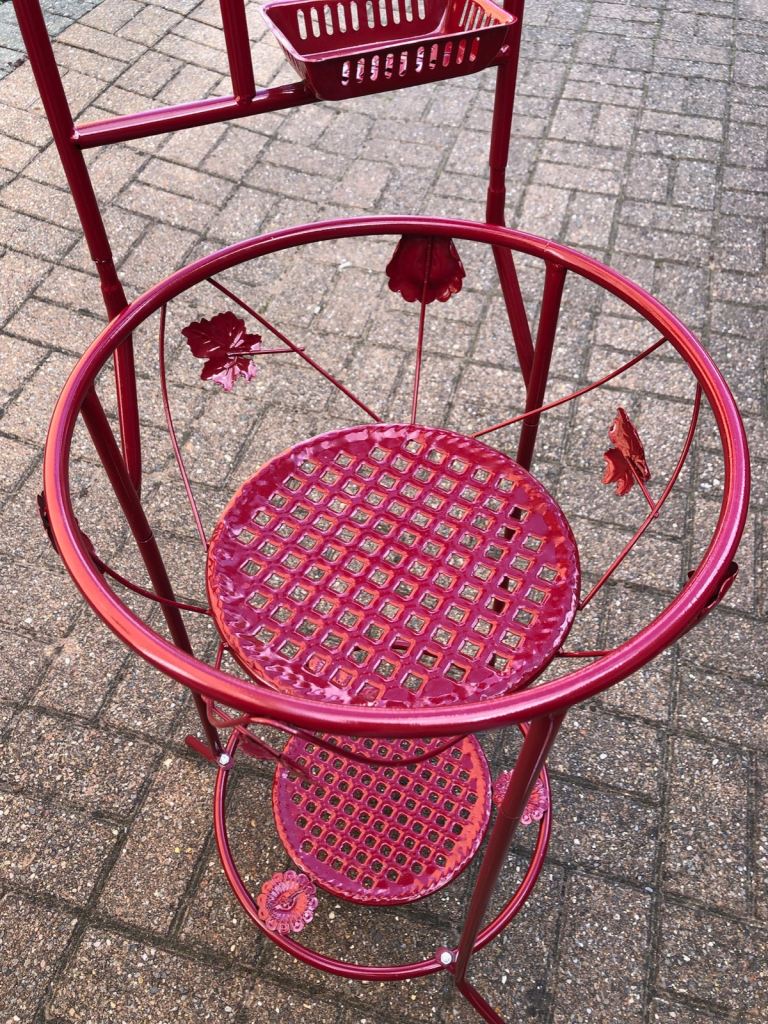 Metal Plant Stand / Basin Stand – New 