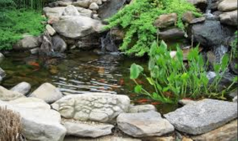 large double room with ensuite shower and WC. Ubridge, near Harefield Hospital