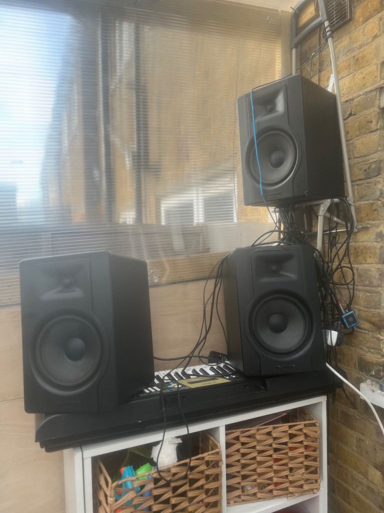 M-Audio BX8 D3 Active Studio Monitor
