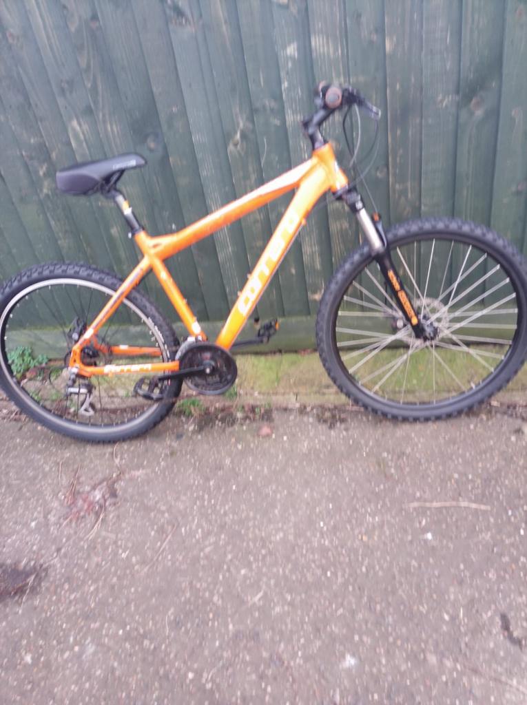 Carrera vengeance mens mountain bike 