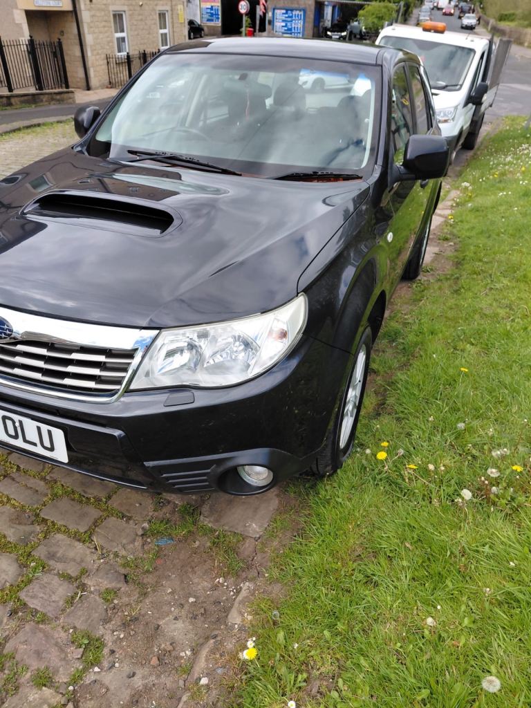 Subaru, FORESTER, Estate, 2010, Manual, 1998 (cc), 5 doors