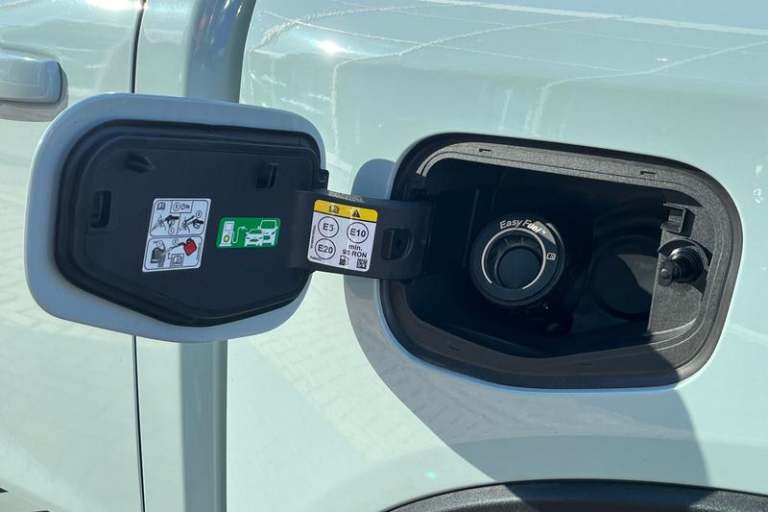 2025 Ford Ranger Stormtrak AUTO 2.3 EcoBoost 281ps PHEV 4x4 Double Cab Pick Up Automatic Pick-Up ...