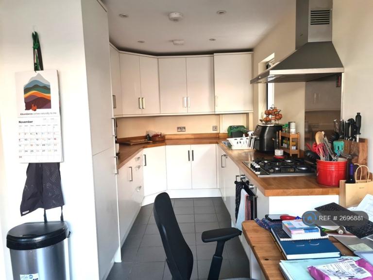 2 bedroom house in Shepard Place, Pangbourne, Reading, RG8 (2 bed) (#2696881)