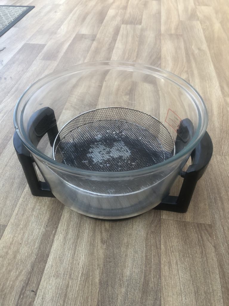 Halogen container 