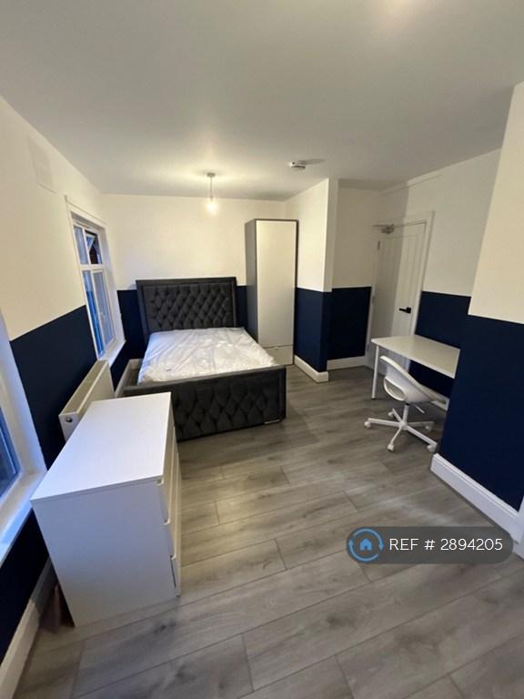1 bedroom in Allesley Old Road, Coventry, CV5 (#2894205)