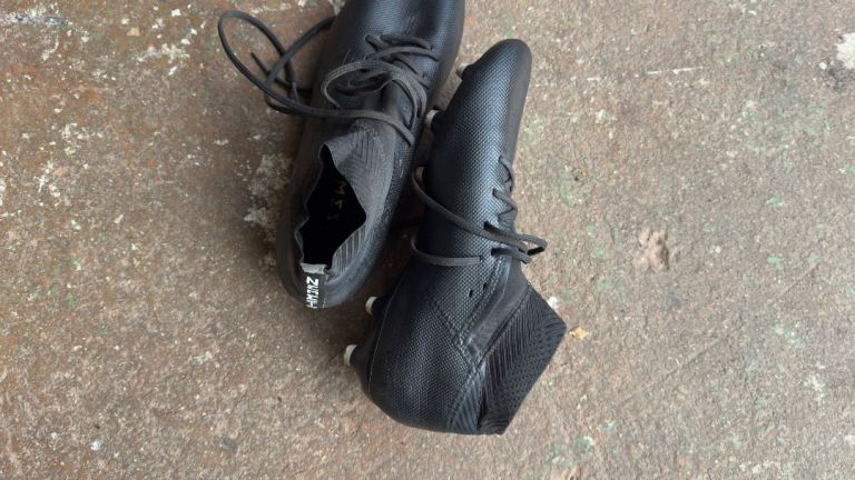Adidas NEMEZIZ football boots size 8 only £5