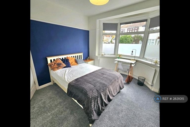 1 bedroom in Church Walk, London, SW16 (#2831015)