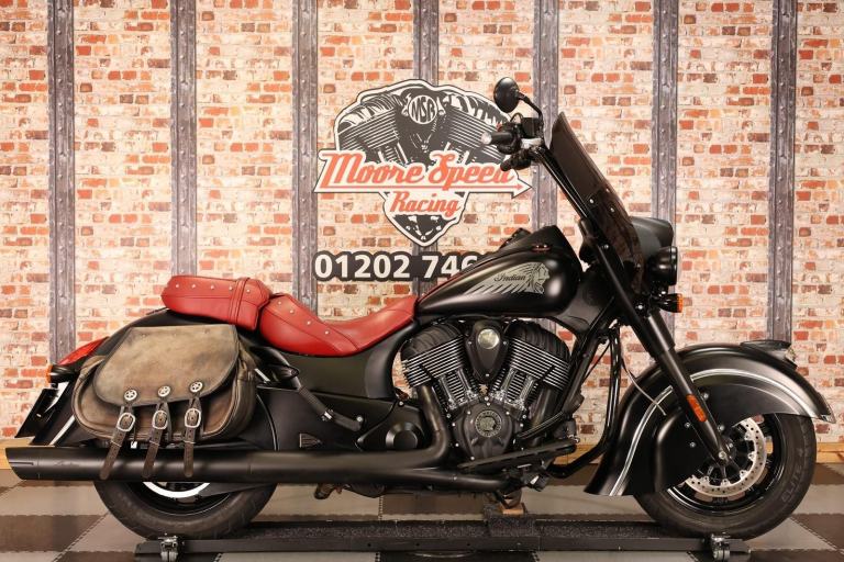 2016 INDIAN CHIEF DARK HORSE - ONLY 5,027 MILES - LOADED WITH GREAT EXTRAS