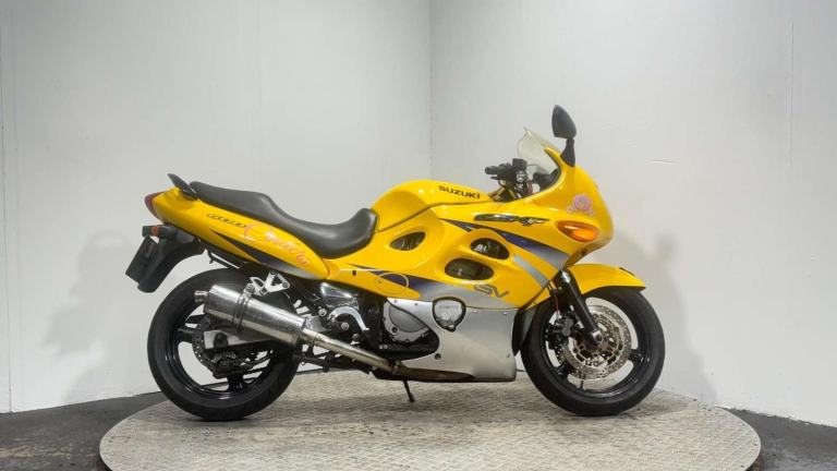 Suzuki GSX GSXF 600 2003 SPARES OR REPAIR COMPLETE PROJECT BIKE 600CC
