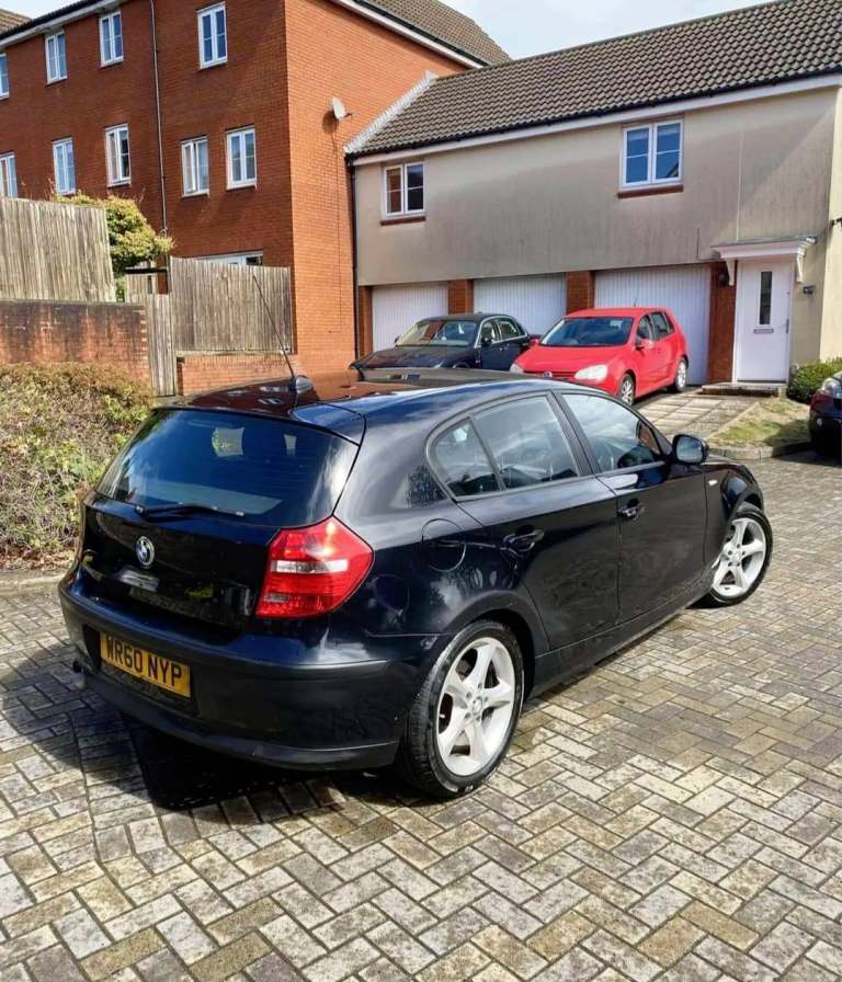 BMW, 1 SERIES, Hatchback, 2010, Manual, 1995 (cc), 5 doors