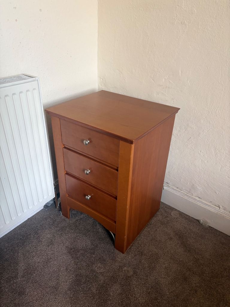 Set of 2, Wooden Bedside Table with 3 Drawers – Good Condition