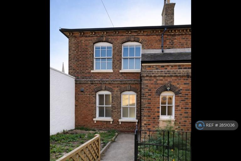 3 bedroom house in Angel Gate, Harwich, CO12 (3 bed) (#2851036)