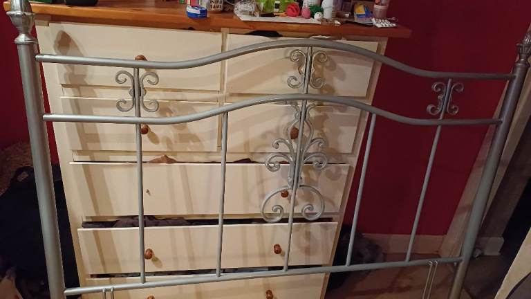 Silver Metal Double Bed Frame – Good Condition