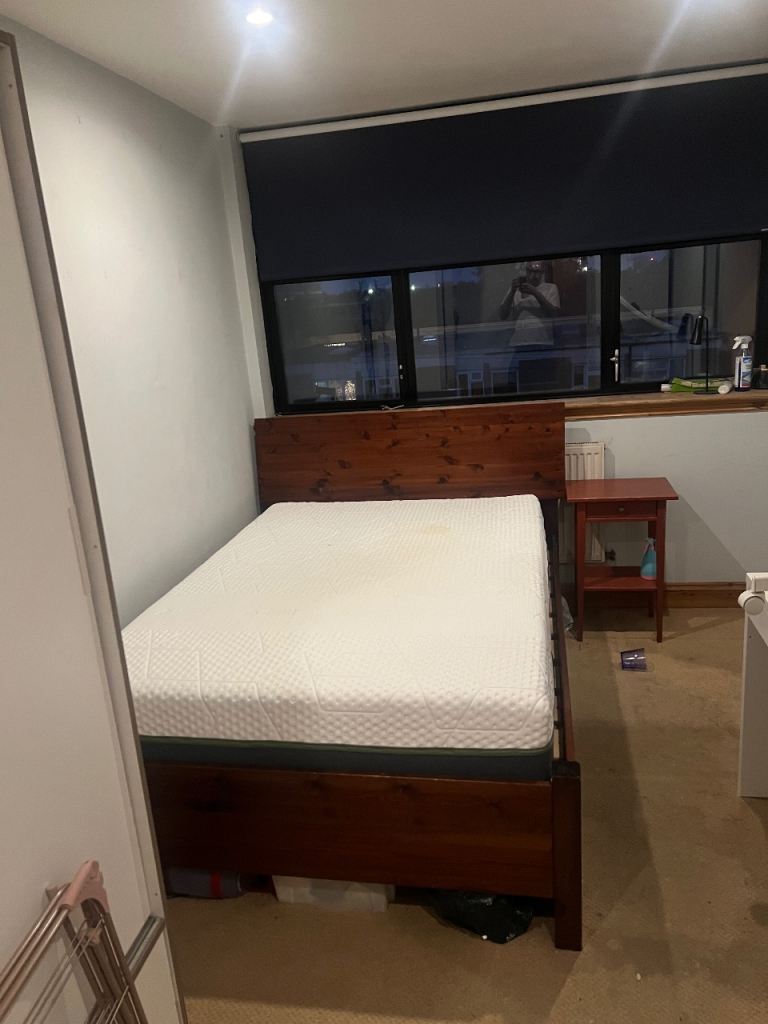 Room in 2 bed flat, Victoria Park, Homerton E9