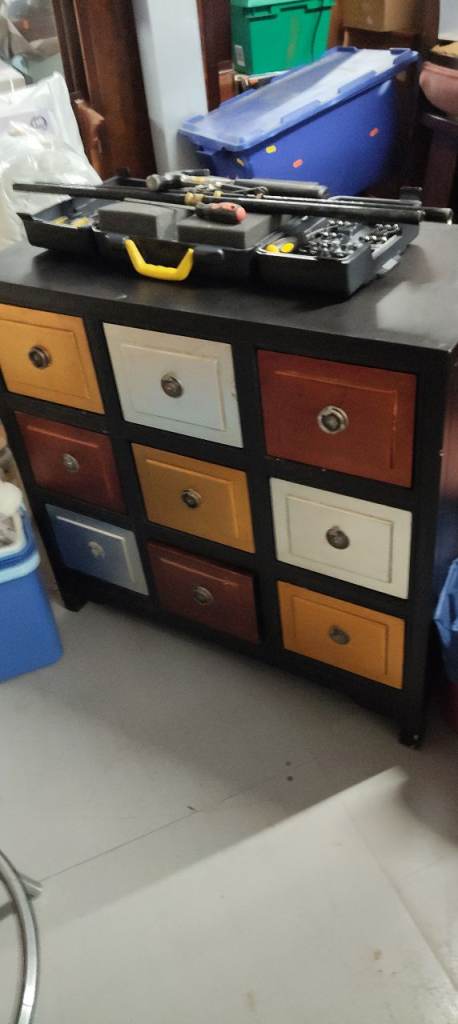 Black 9 drawer chest of drawers 