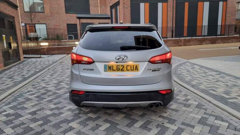  Hyundai Santa Fe Premium – 2.2 Diesel | Manual | Full Leather | 7-Seater | Fully Loaded | 