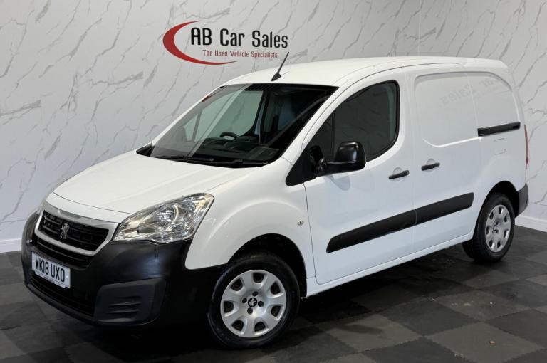 2018 Peugeot Partner 850 1.6 BlueHDi 100 Professional Van [non SS] PANEL VAN DIESEL Manual