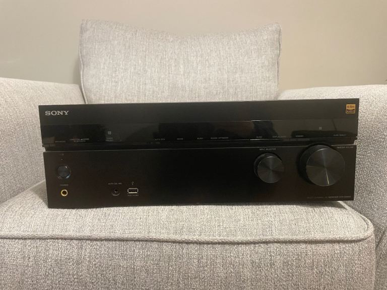 SONY AV receiver STR-DN860 with remote