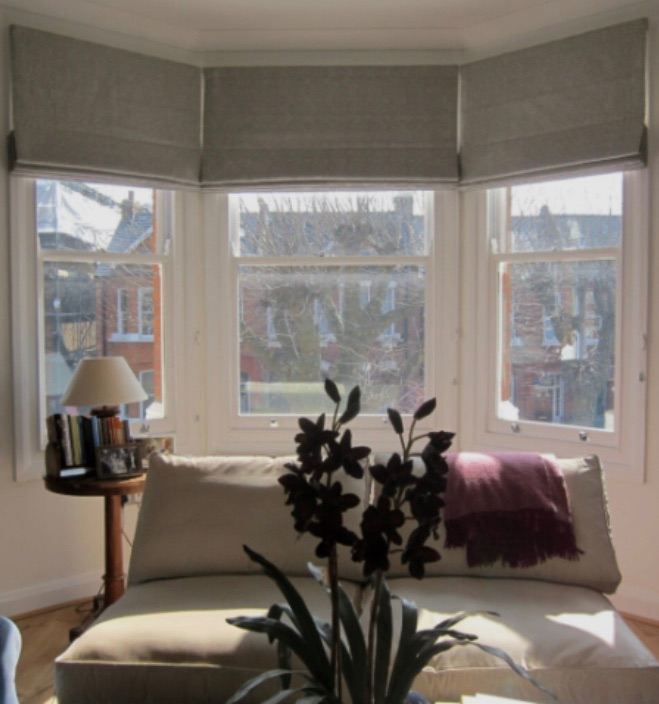 Beige/Oatmeal colour Roman blinds for Bay Window, extra long. Pick up only.