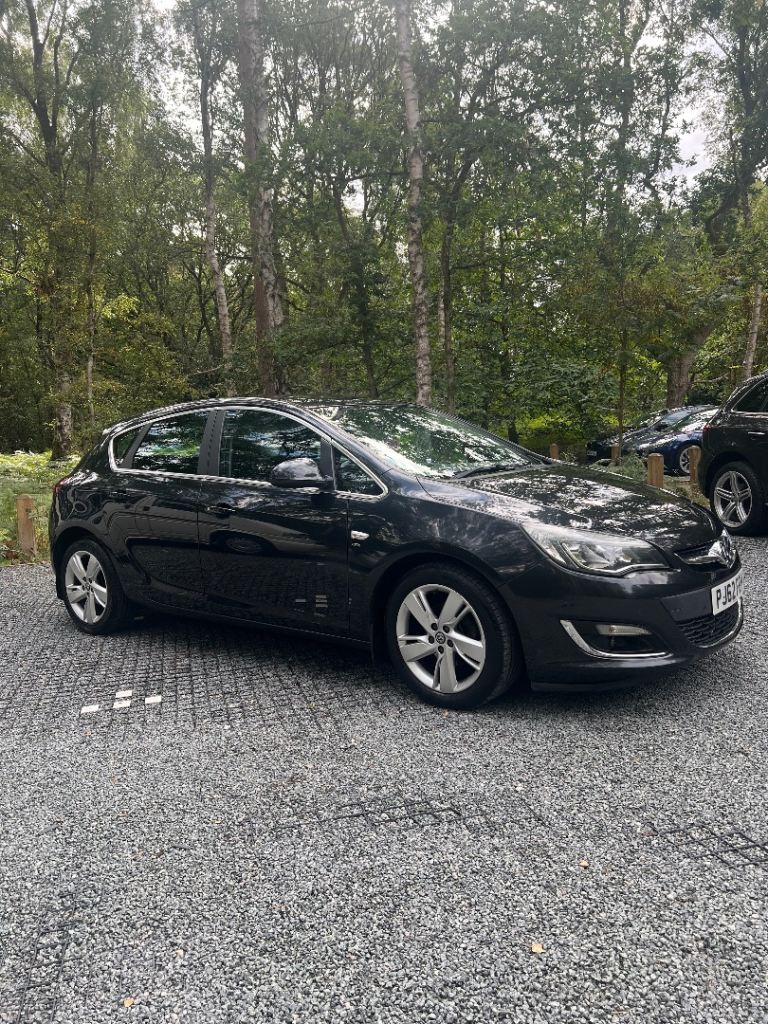 Vauxhall, ASTRA, Hatchback, 2012, Manual, 1598 (cc), 5 doors