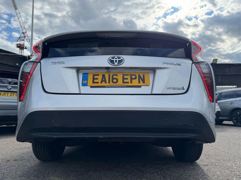 2016 Toyota Prius 1.8 VVT-h Active CVT Euro 6 (s/s) 5dr Hatchback Petrol/Ele Automatic