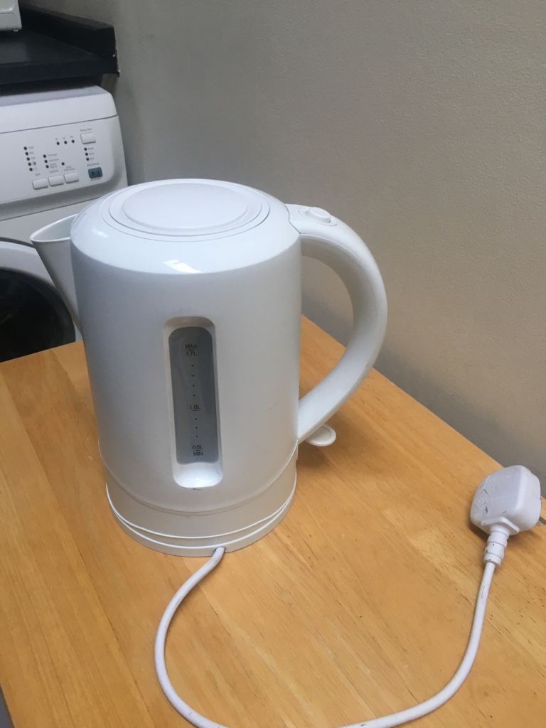 White kettle