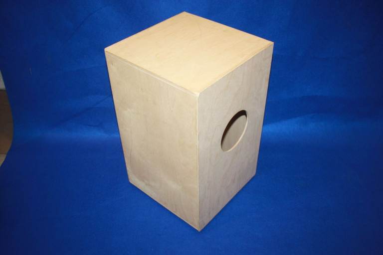 Schlagwerk Unvarnished Natural Wooden Cajon 11.1/2in x 11.1/2in x 19.1/2in High ~ £65 ono